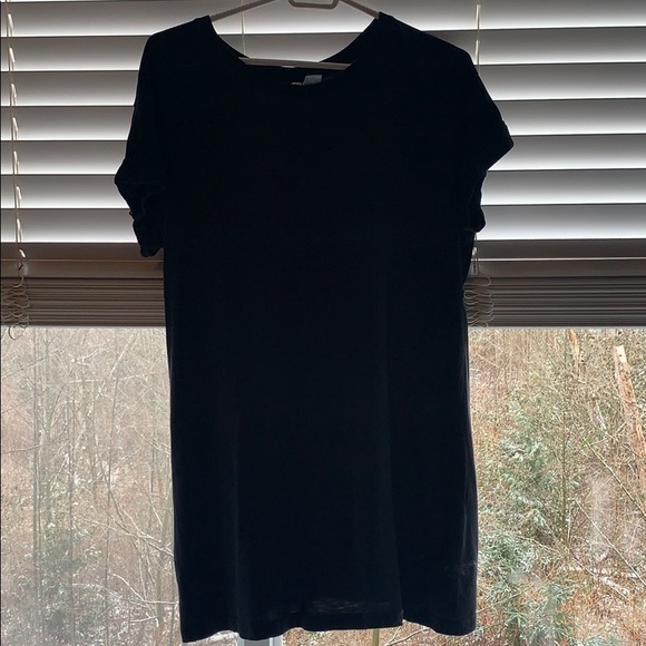 Dress - Picture 1 of 2